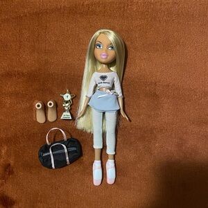 Bratz dance class Fianna doll